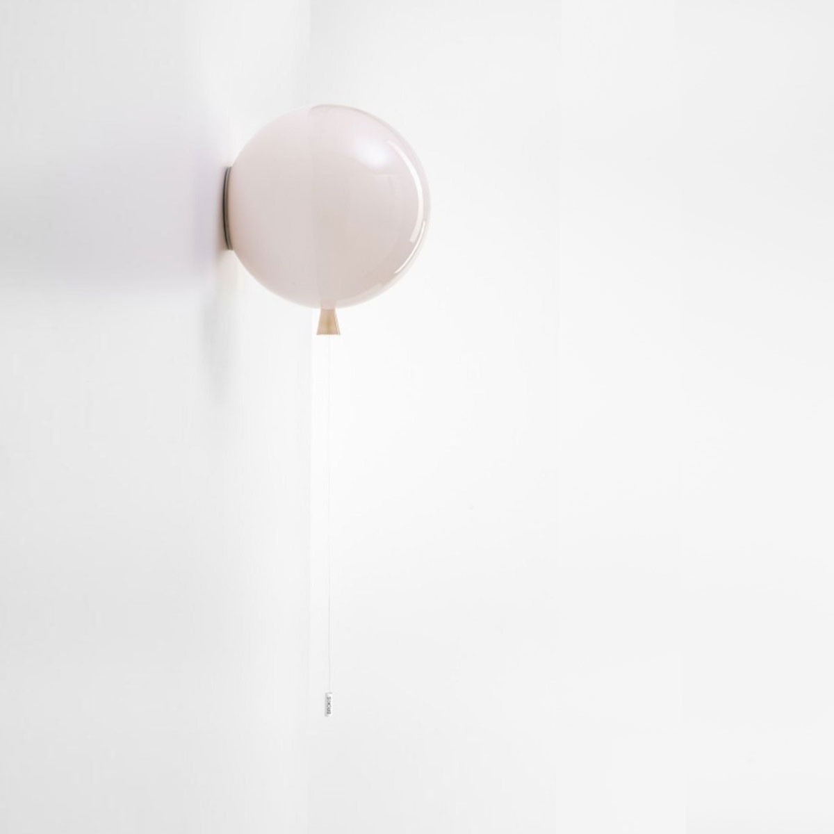 MEMORY WALL 300 - light pink - glossy - light switch white